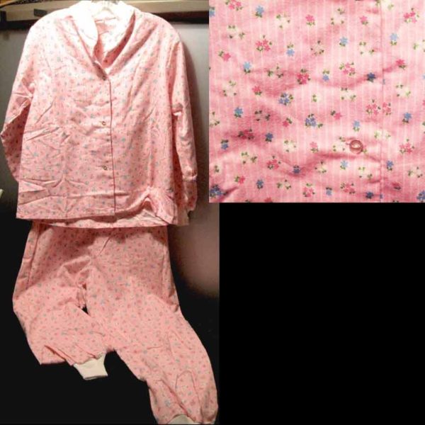 Lady Weldon Pink with Bunches of colored Flowers 100% Cotton Deadstock Women's Pajamas