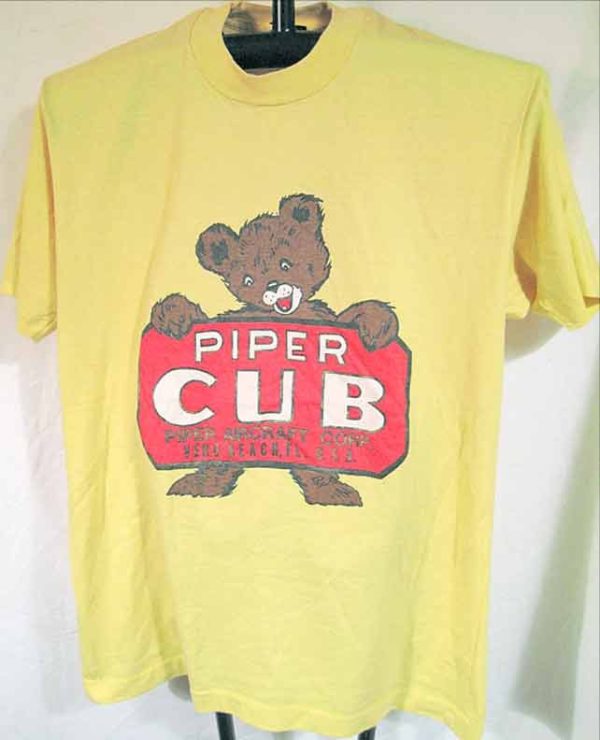 Vintage Piper Cub Aircraft Corporation Bear logo T-shirt